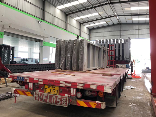 北京市候車亭項目發(fā)貨 北京市候車亭項目發(fā)貨