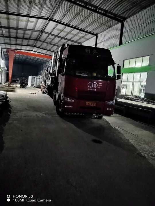 公交站臺(tái)發(fā)貨圖 公交站臺(tái)發(fā)貨圖