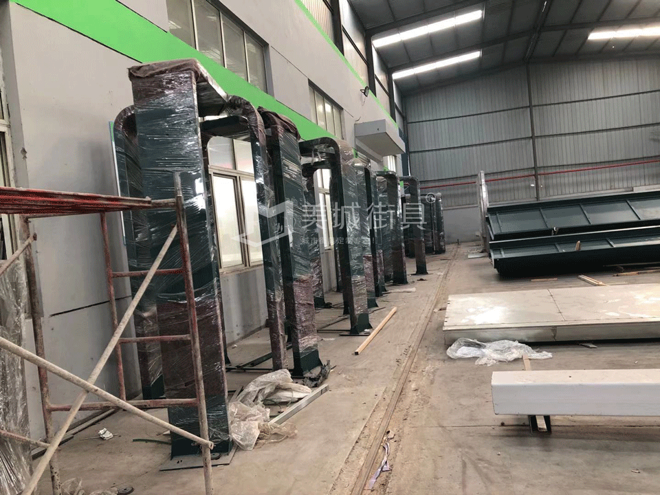 公交站臺(tái) 公交站臺(tái)