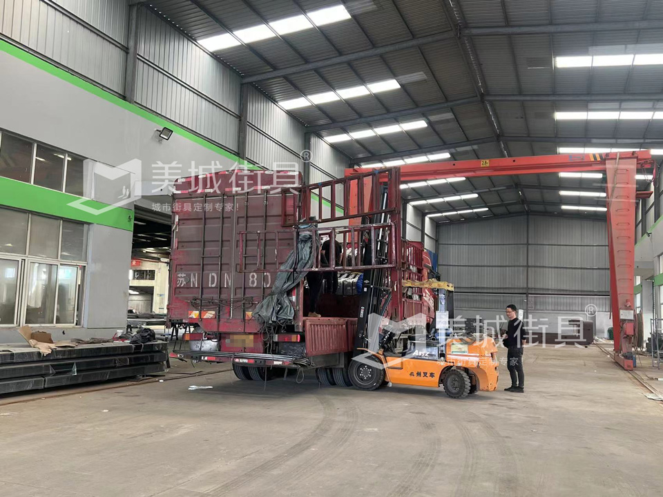 2024.4.8江蘇鹽城公交候車(chē)亭發(fā)貨案例 2024.4.8江蘇鹽城公交候車(chē)亭發(fā)貨案例