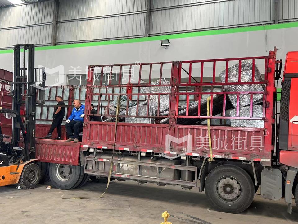 2024.4.8江蘇鹽城公交候車(chē)亭發(fā)貨案例 2024.4.8江蘇鹽城公交候車(chē)亭發(fā)貨案例